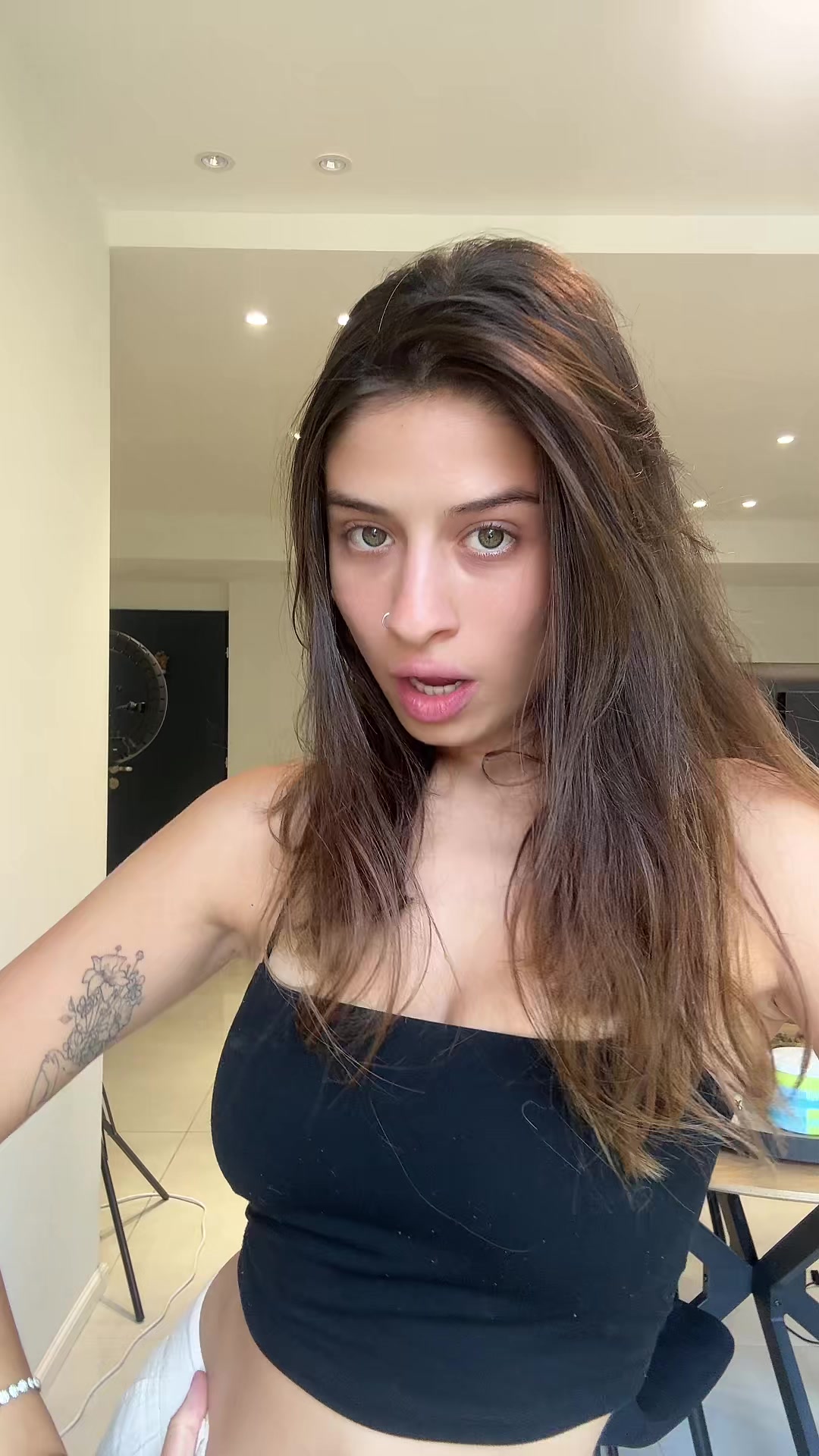 @שני שמואלוב| העמוד הסודי