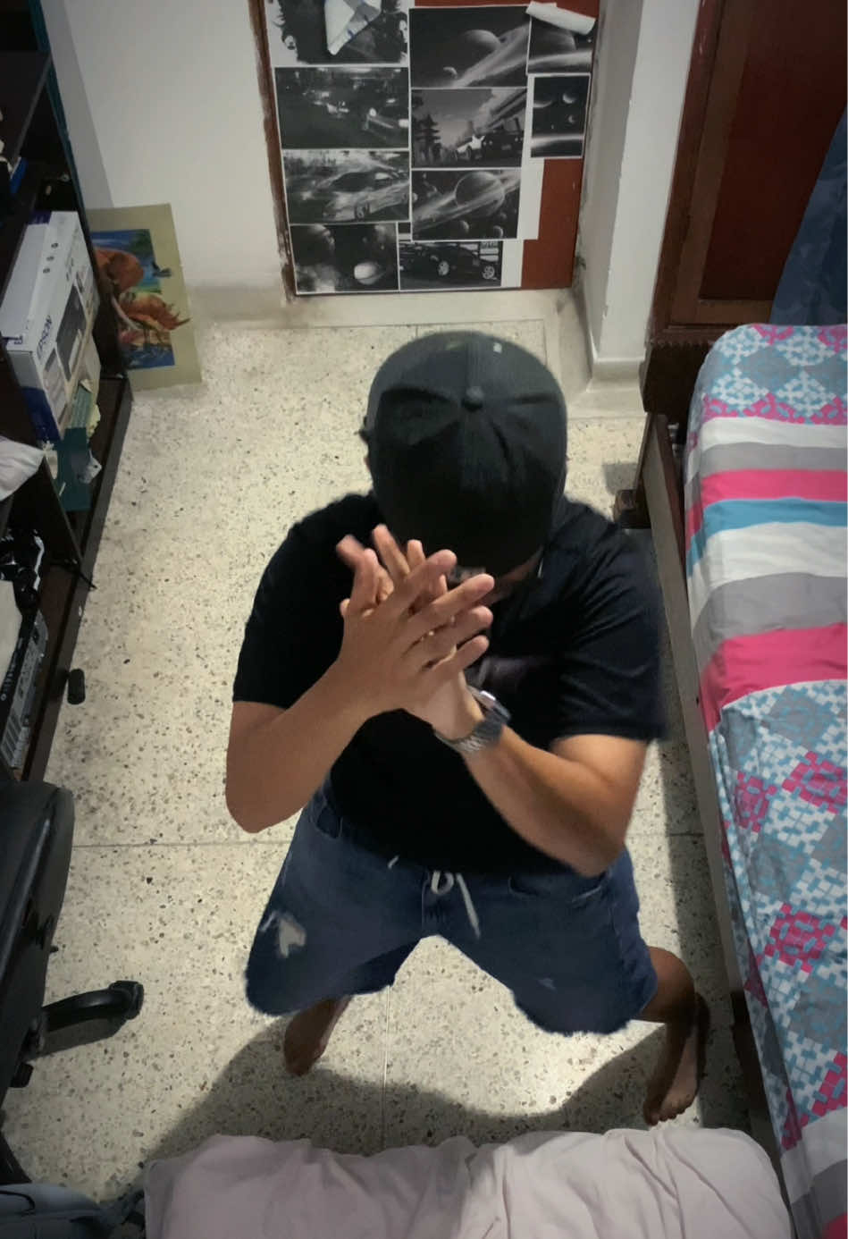@whoistino