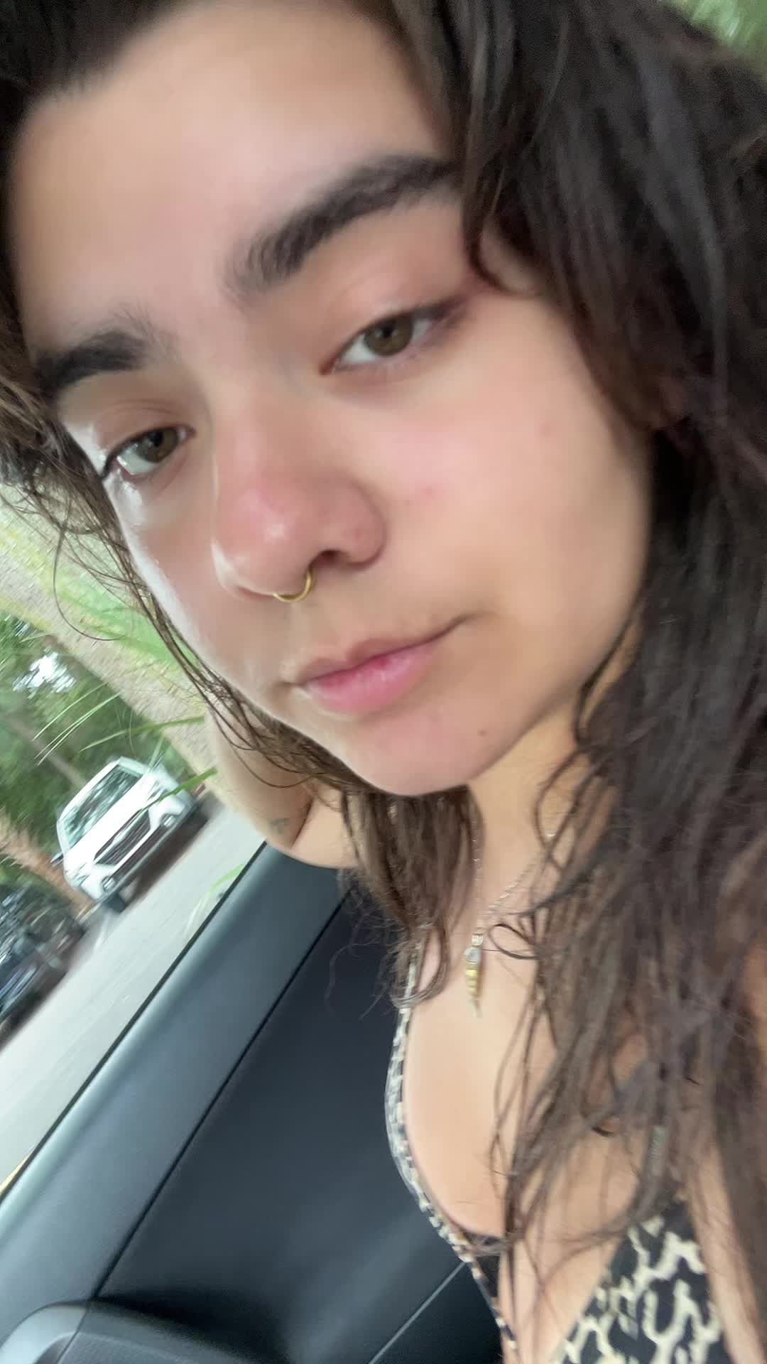 @indi_nobro