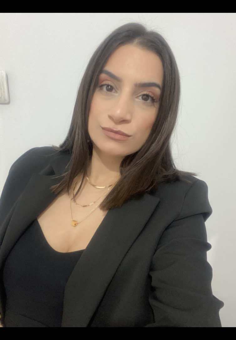 @Yasemin Tanır