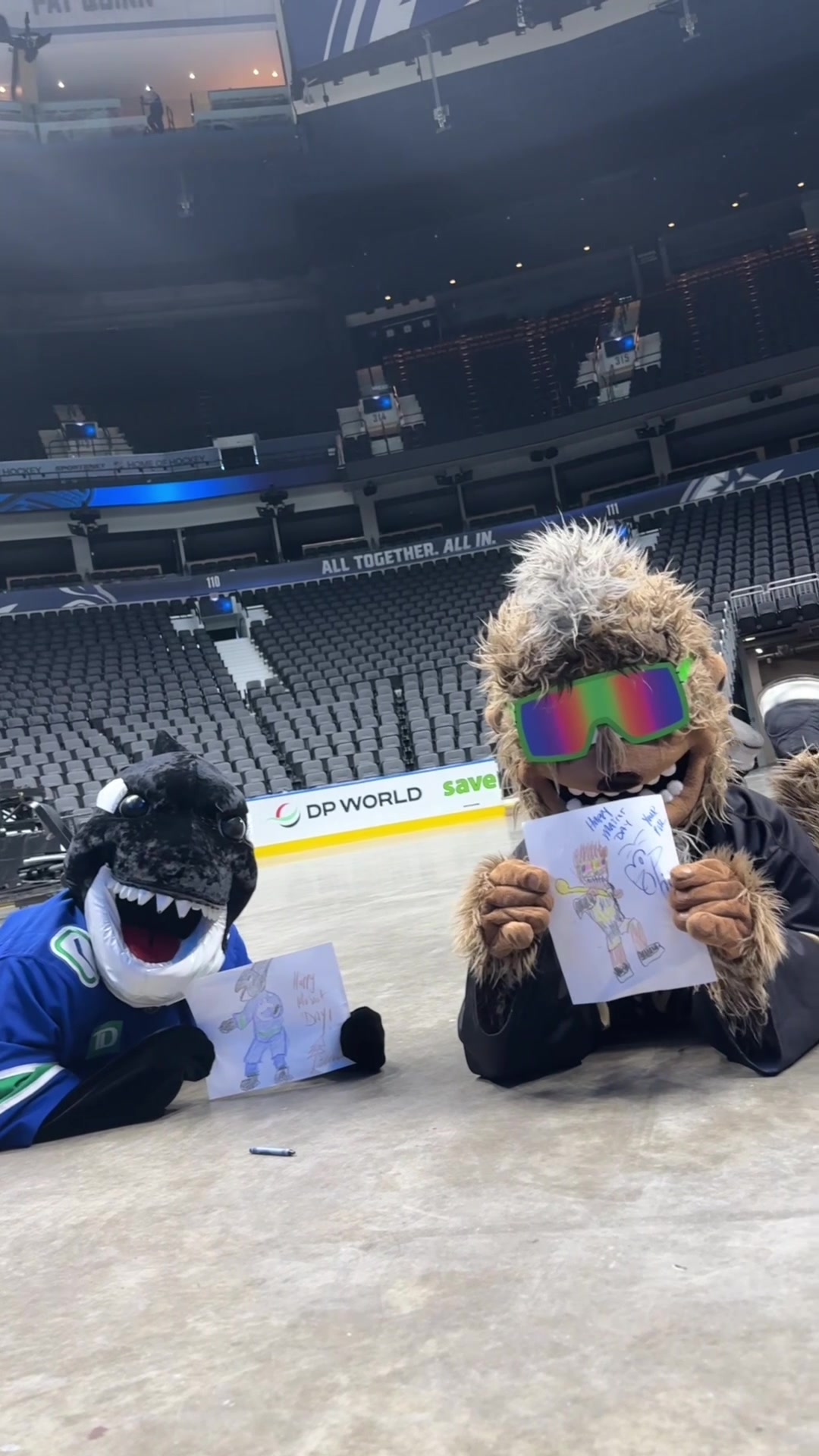 @Canucks