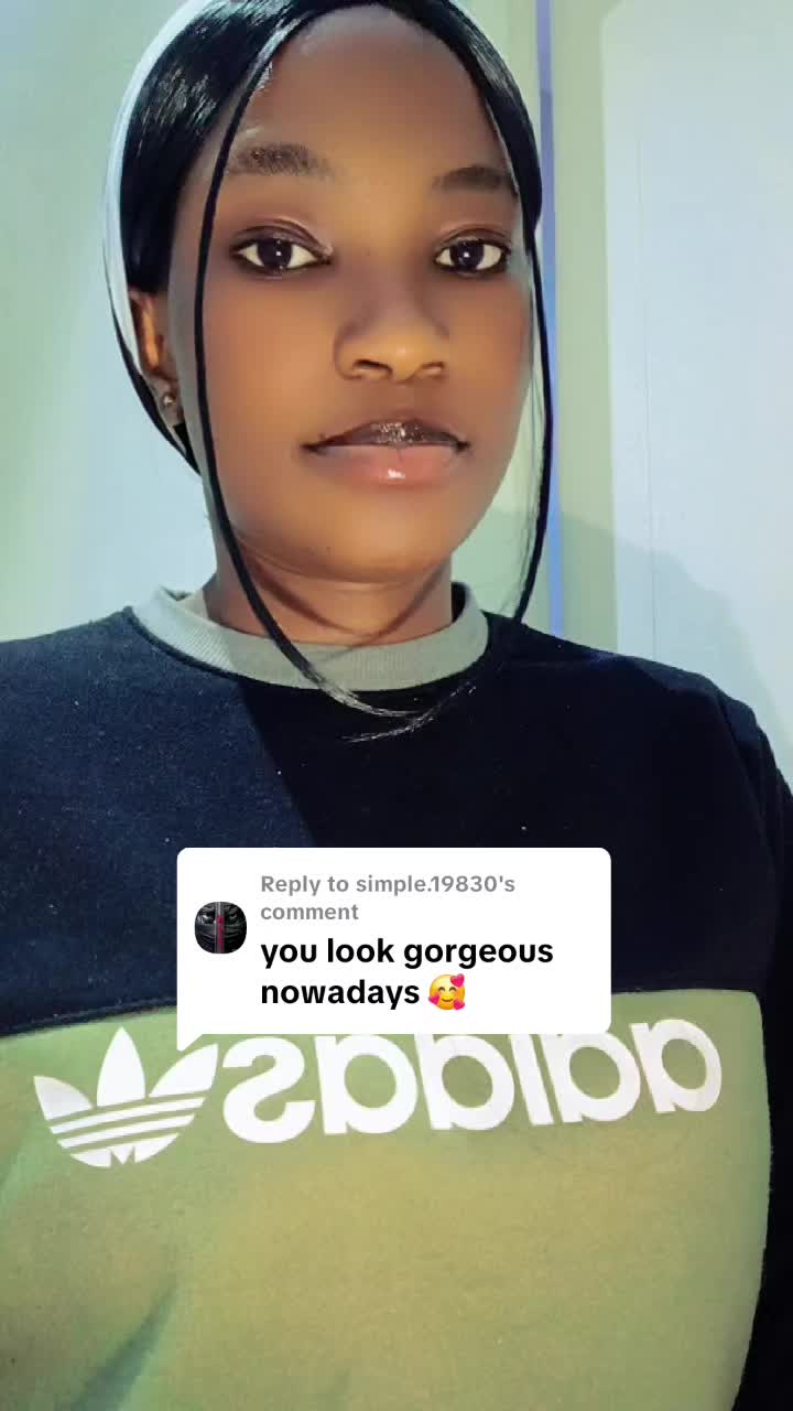 @ADHOLA QUEEN 👸 OFFICIAL