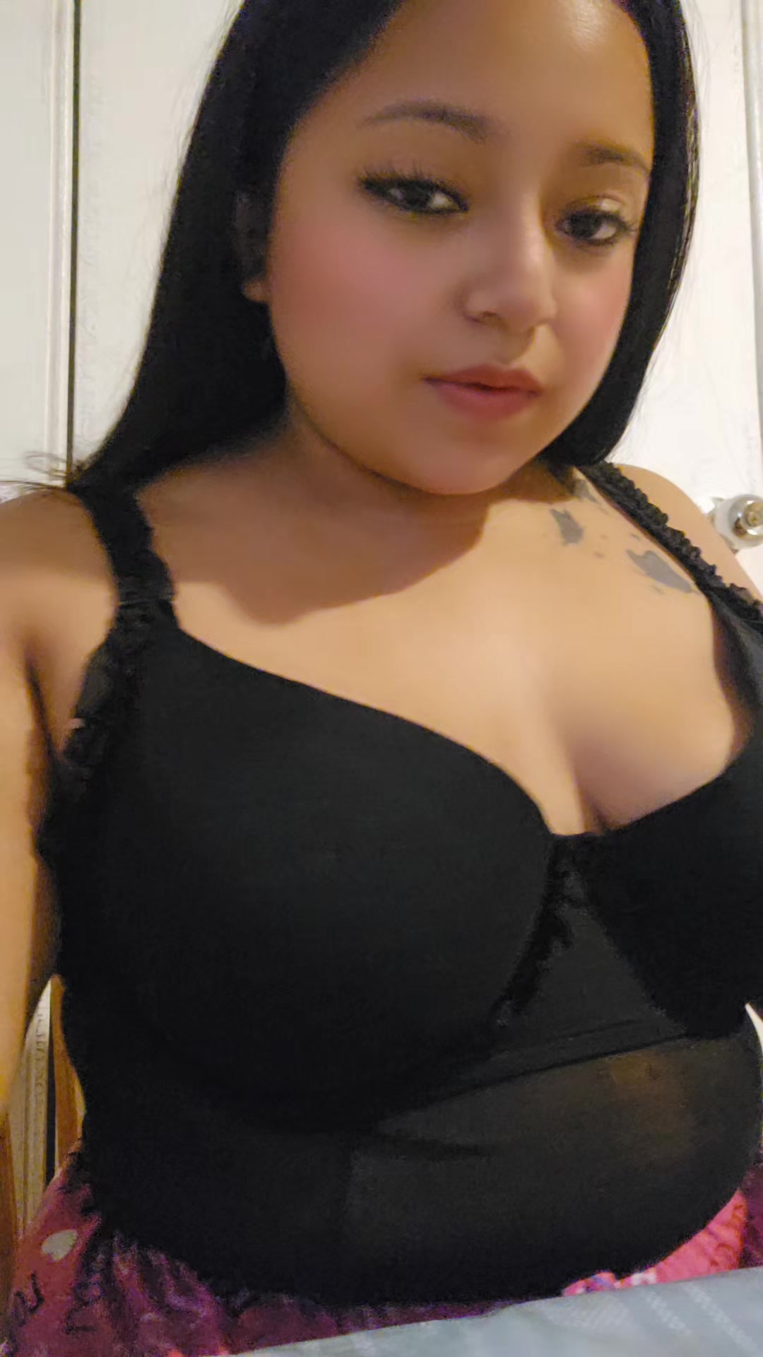 @Jhoys chikita โค๏ธ๐