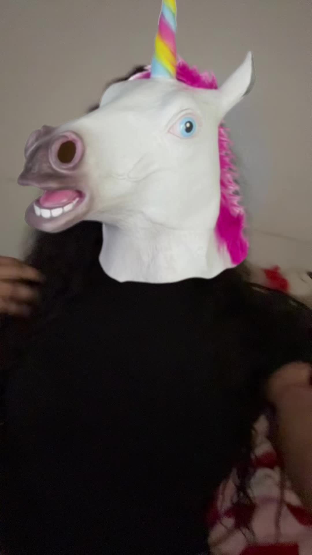@urlocalhoodprincess