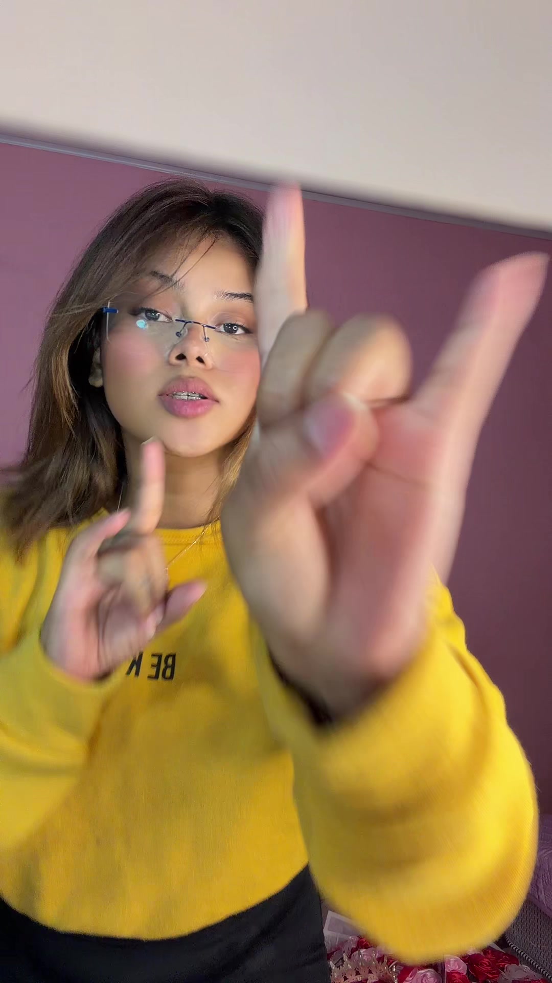 @Jenny🖤⚡