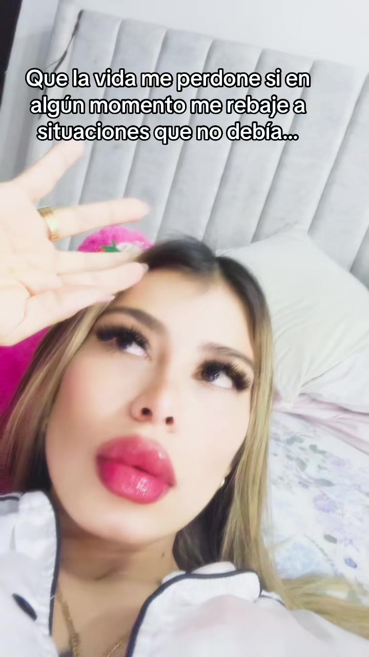 @👱♀️👱♀️