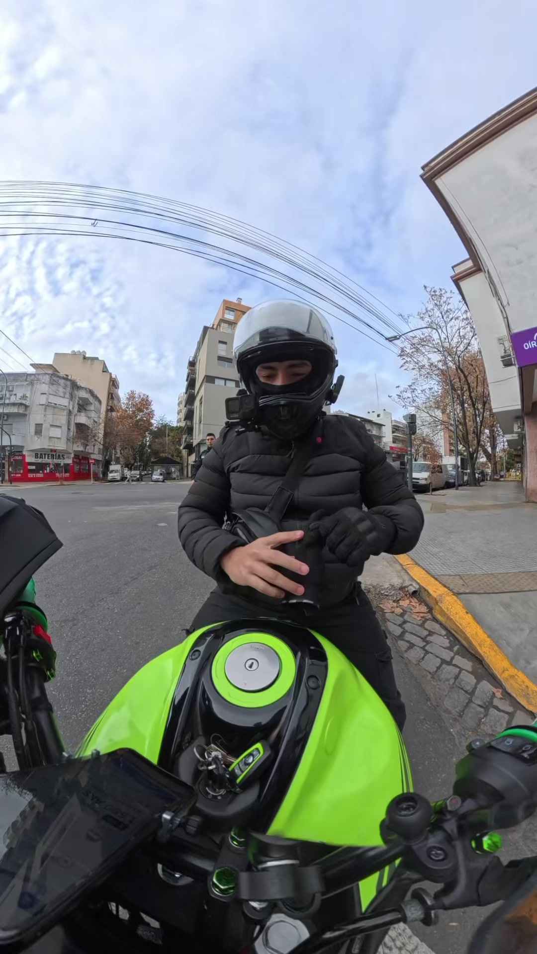 @lauti_motovlog