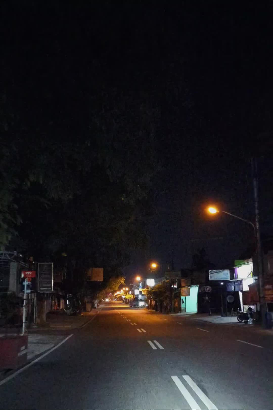 @𝘭𝘩𝘰 𝘭𝘩𝘢 𝘱𝘪𝘺𝘦 𝘭𝘰𝘰