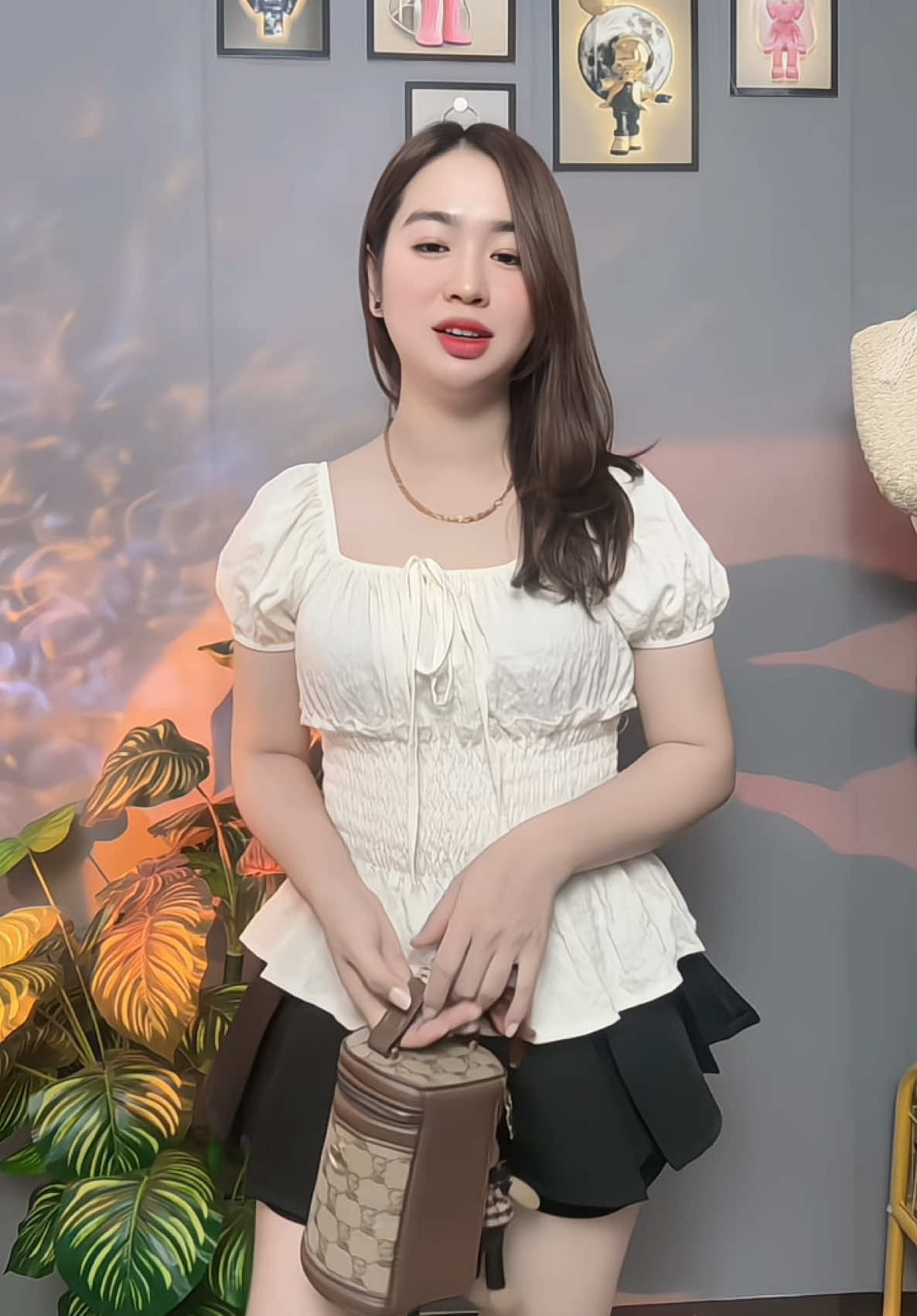 @Như &Yacute; Shop