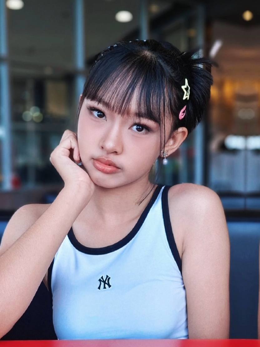 @วันสุข