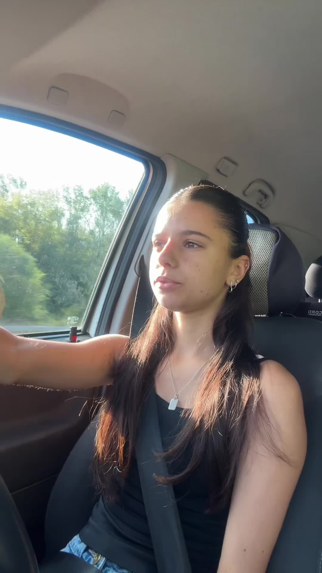 @Larinha🇵🇹