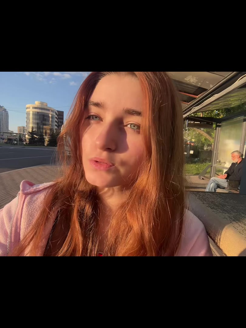 @Sonik🦋💫