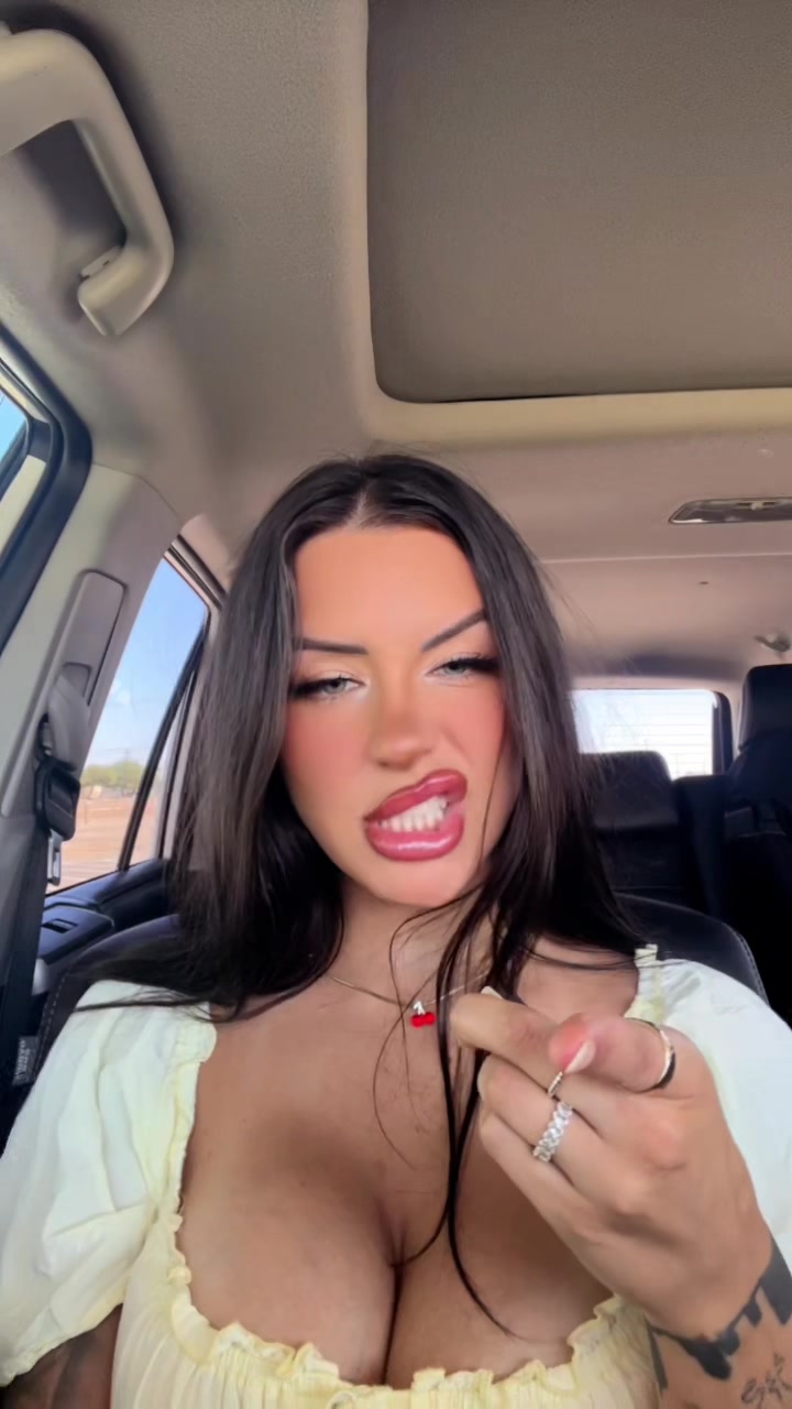 @Amanddajustyne