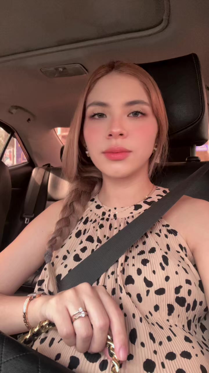 @LARA 🇨🇳 🇳🇮