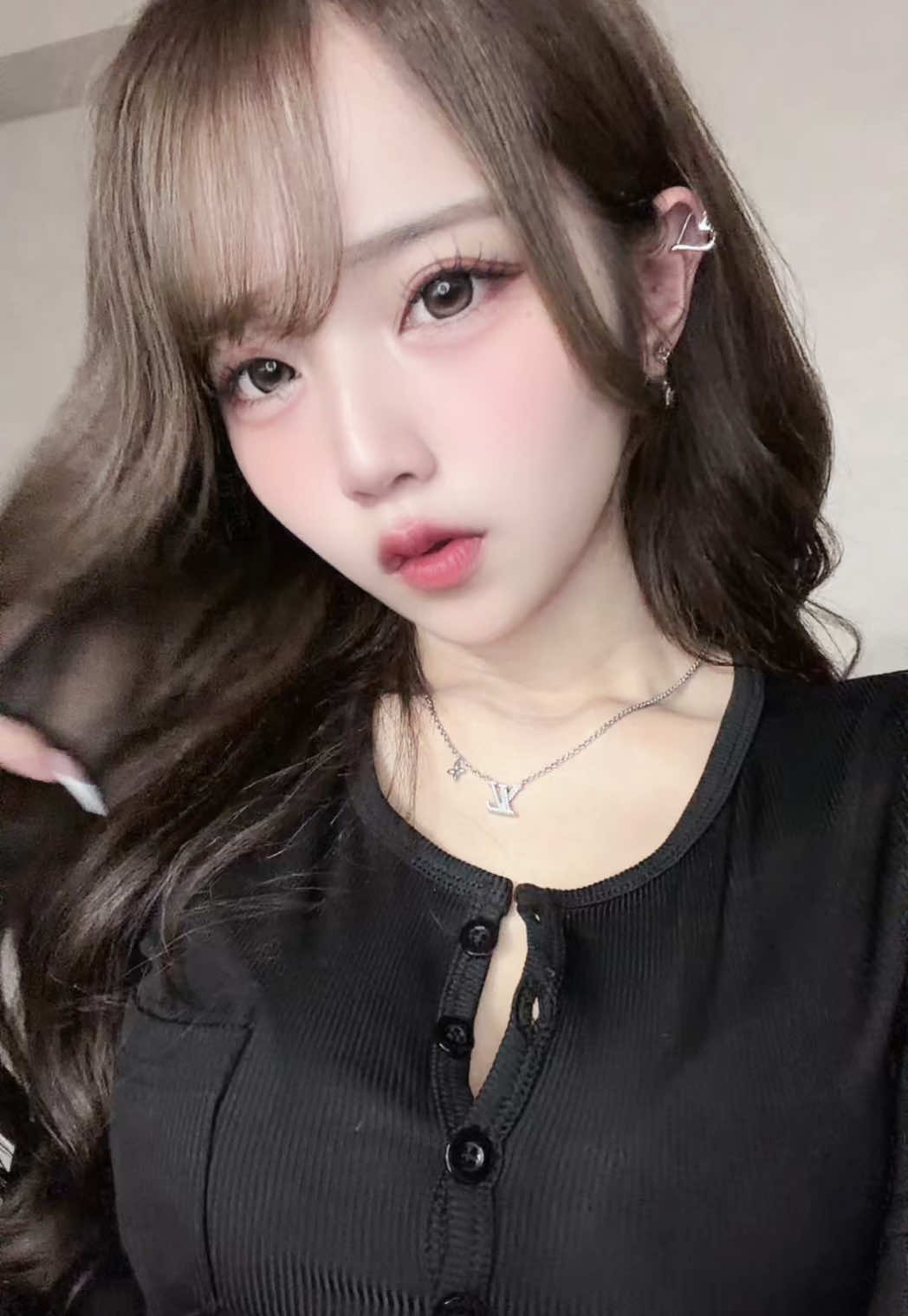 @えま