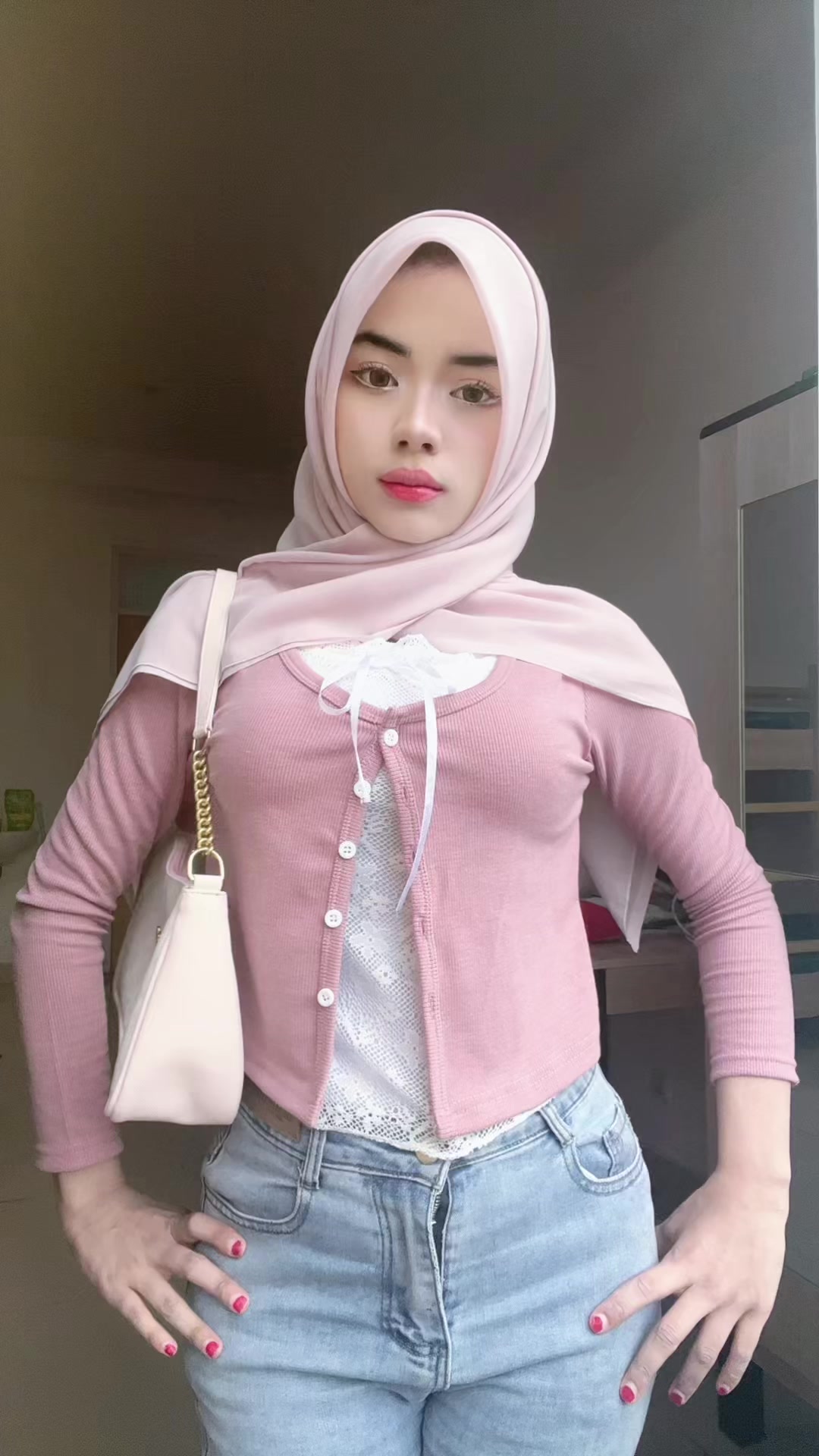 @latifahmhdr