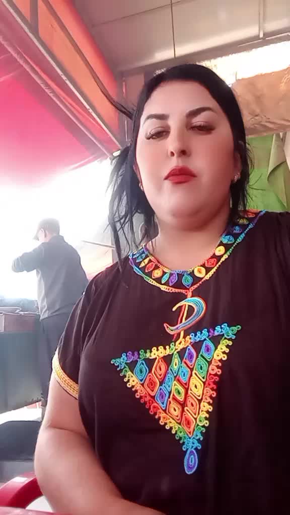 @@meryam molat snak
