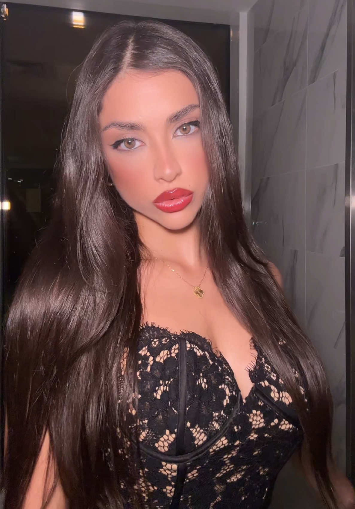 @Nadia_sedki
