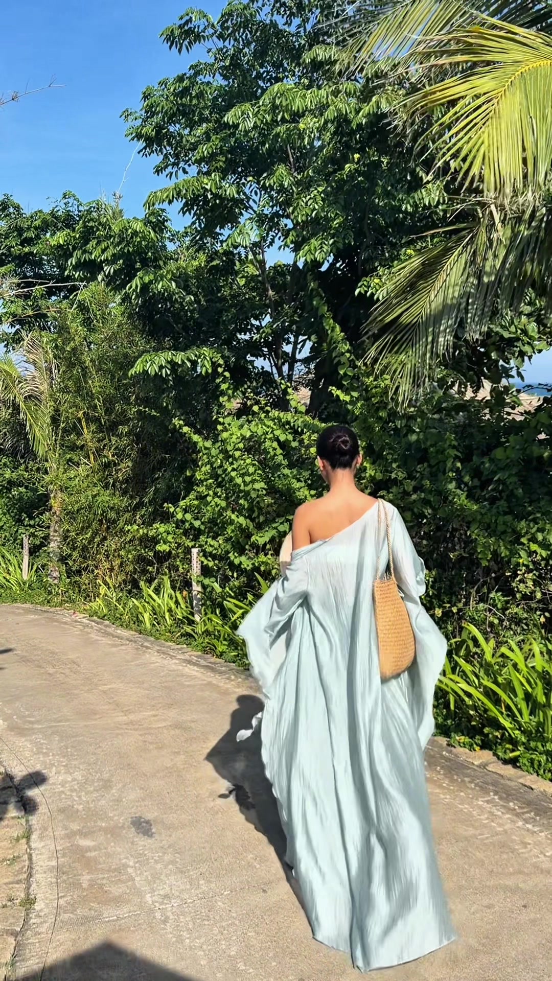 @Bùi Mai Hương