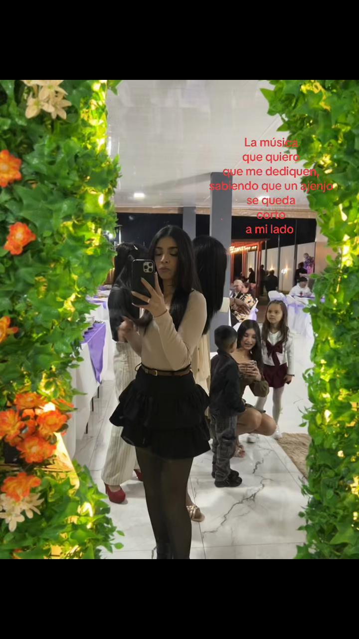 @𝓛𝓪𝓻𝓲𝓼𝓼𝓪