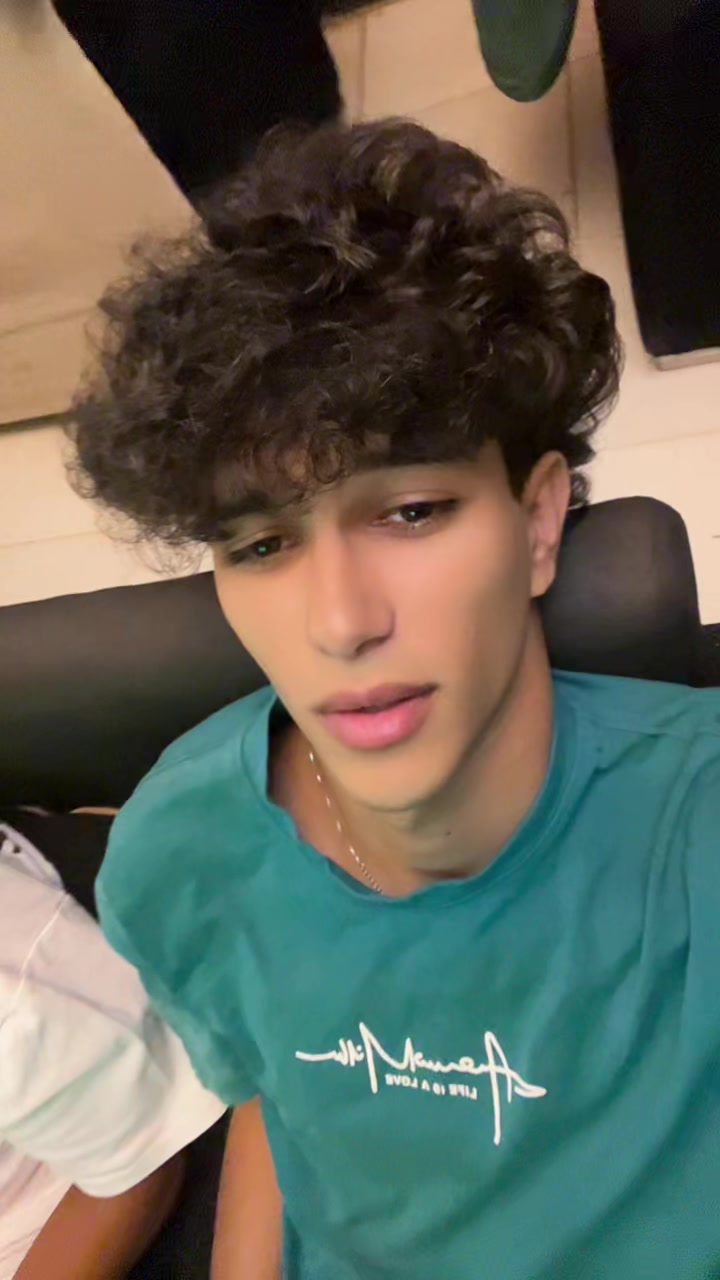 @Omarzz💜⚡️