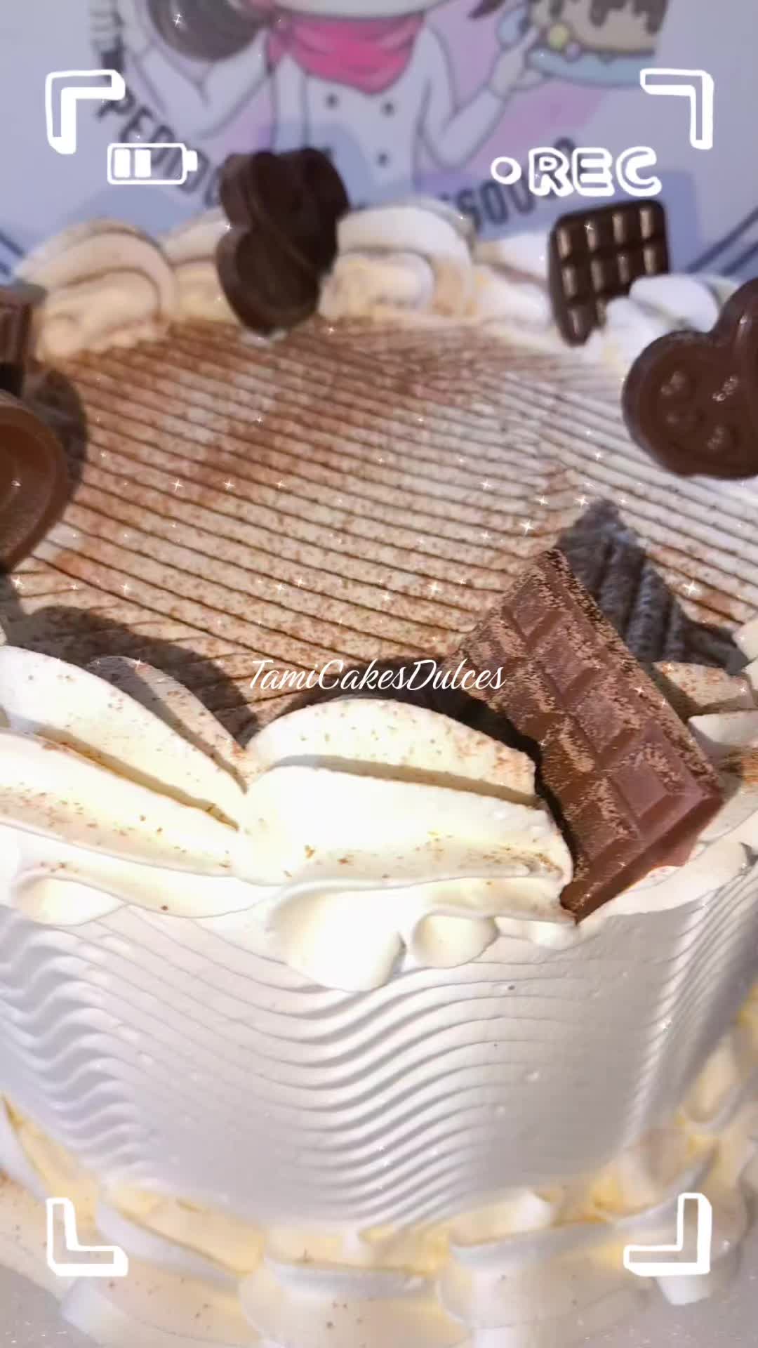@Tami Rolon👩🏻&zwj;🍳 tamiCakes