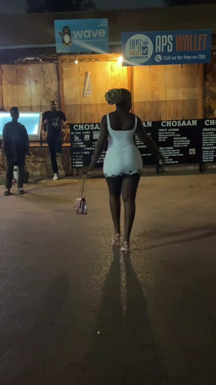 @R&eacute;becca Rocheli Agne🇨🇮🇨🇮