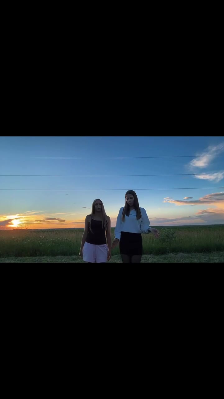 @алиннка🪽