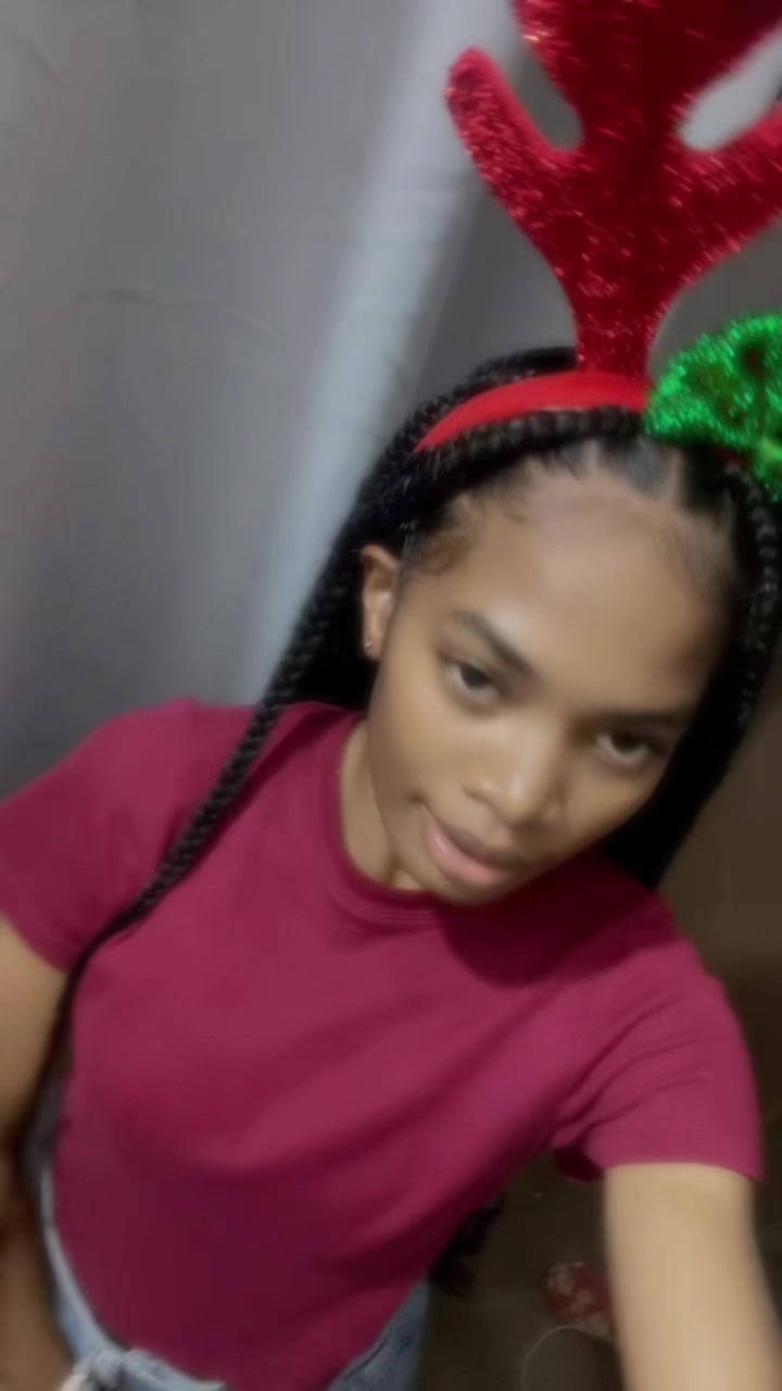 @ℓ&sigma;v&epsilon;я_g&iota;яℓ🥥🤍