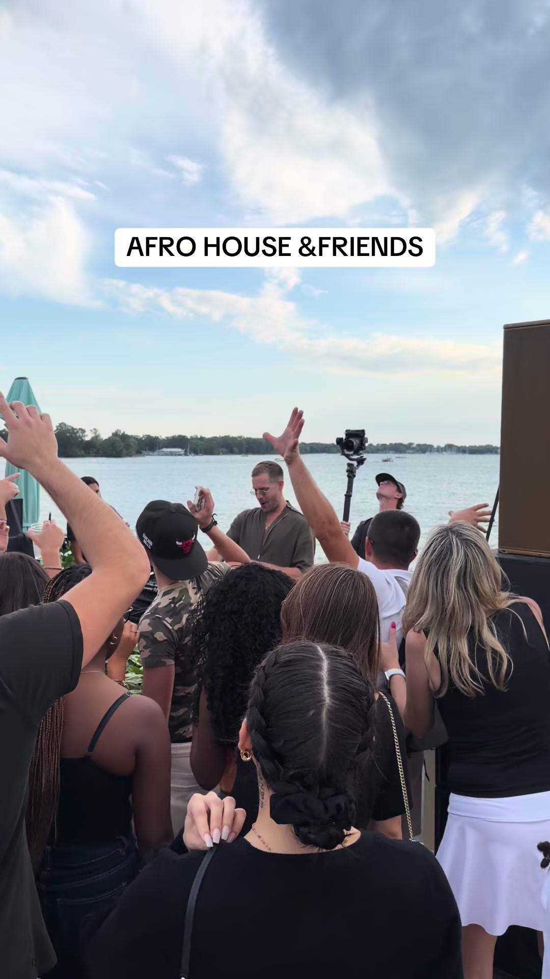 @Afro House Feed