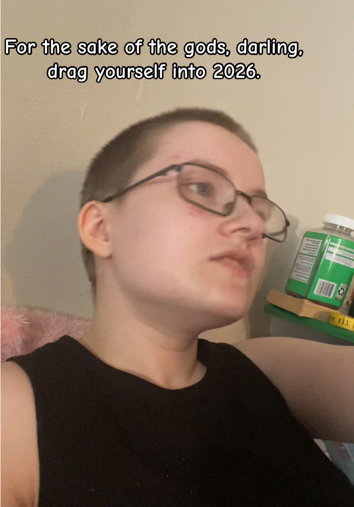@{ . 👇👈☹️✋♣️ . }