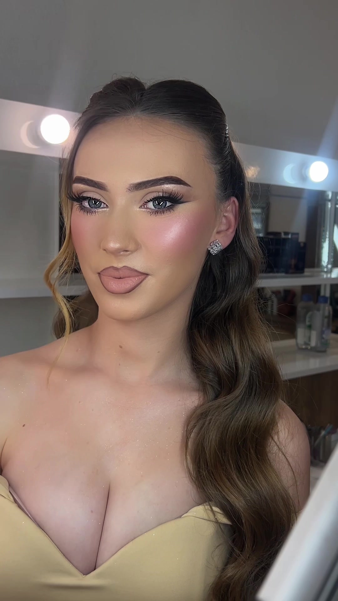 @Matianah_makeup_brows