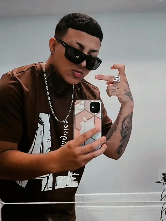 @SANTITA_JR