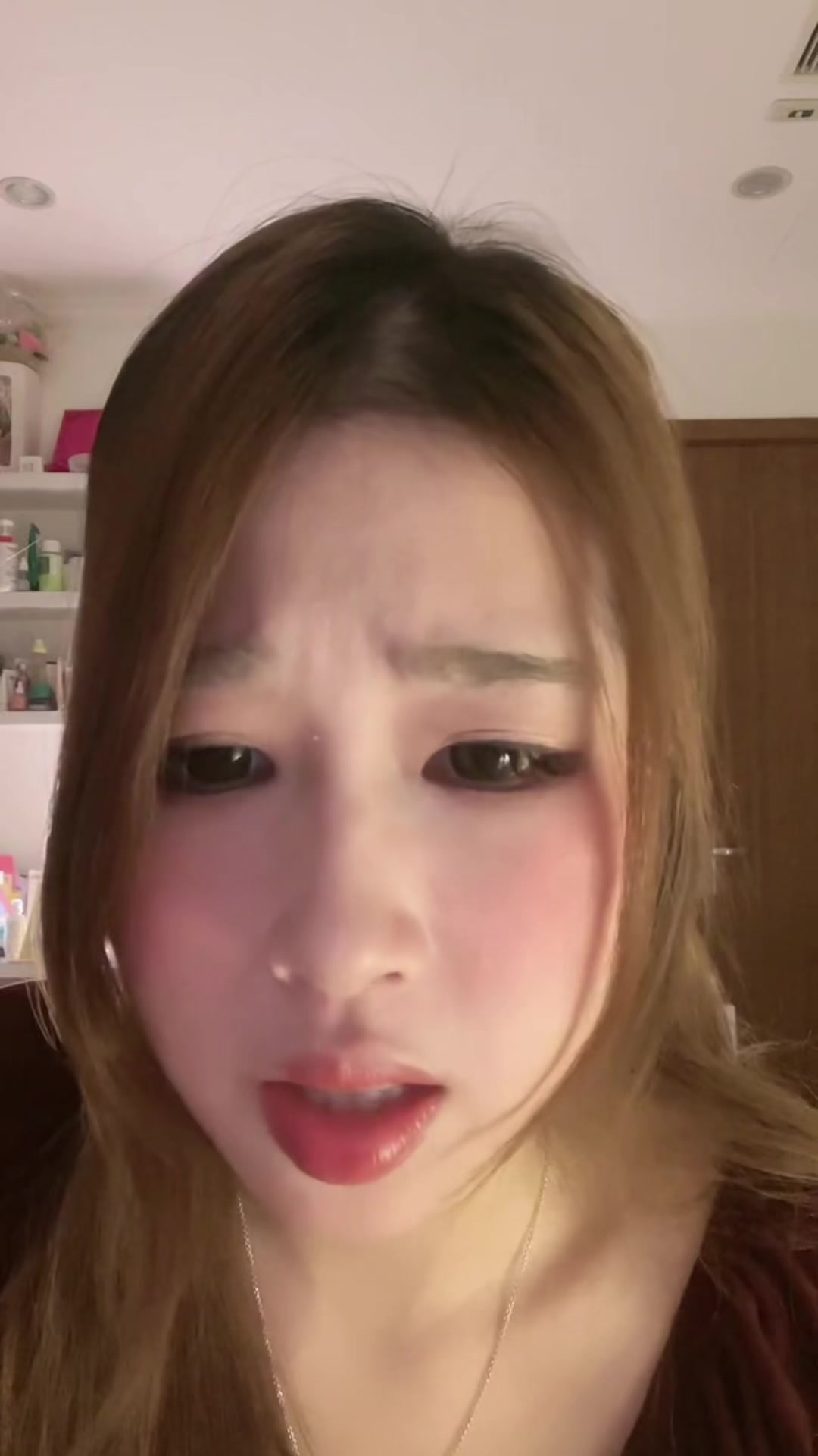 @Lại Hoàng Trâm Anh