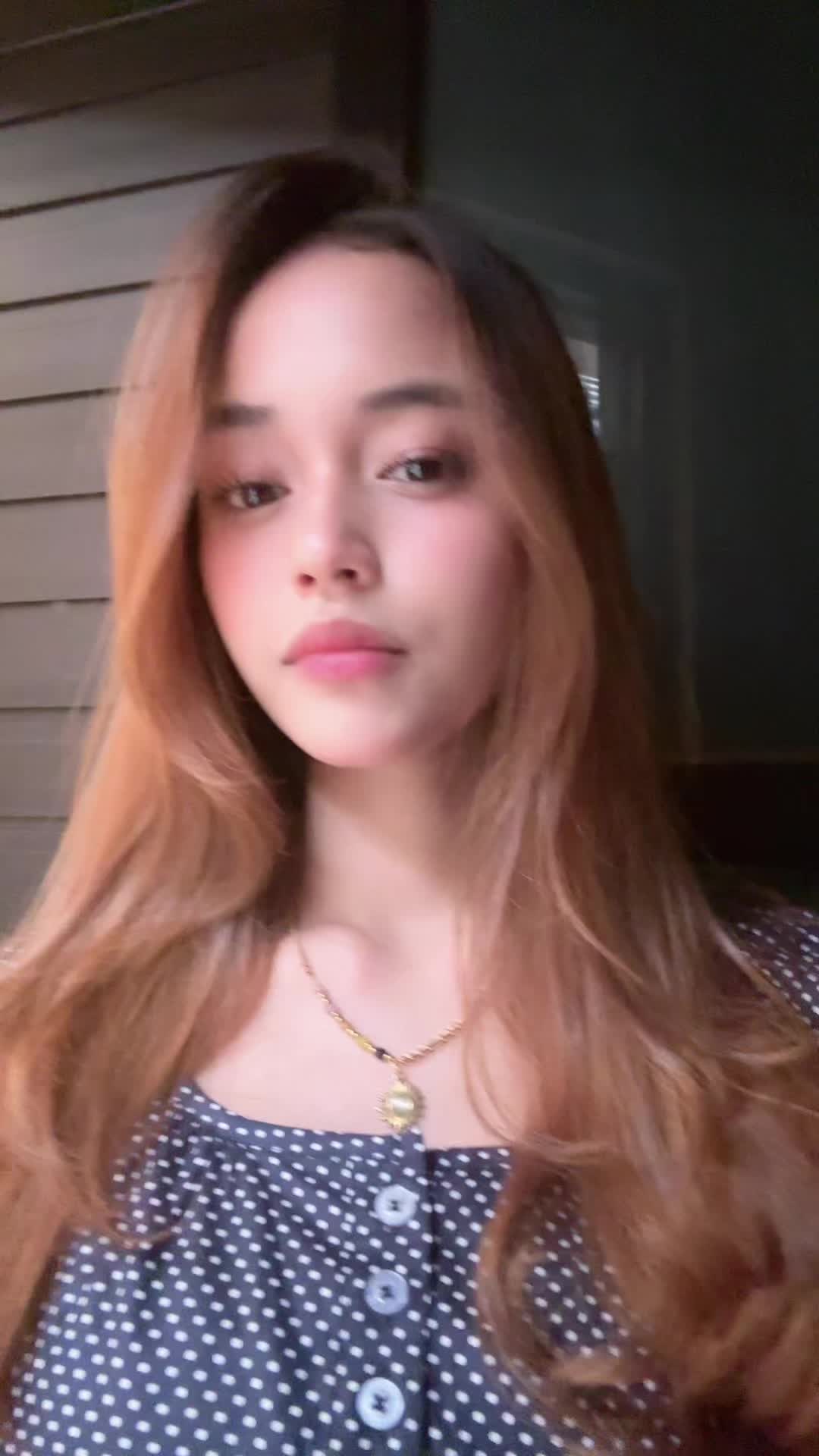 @loouuuna