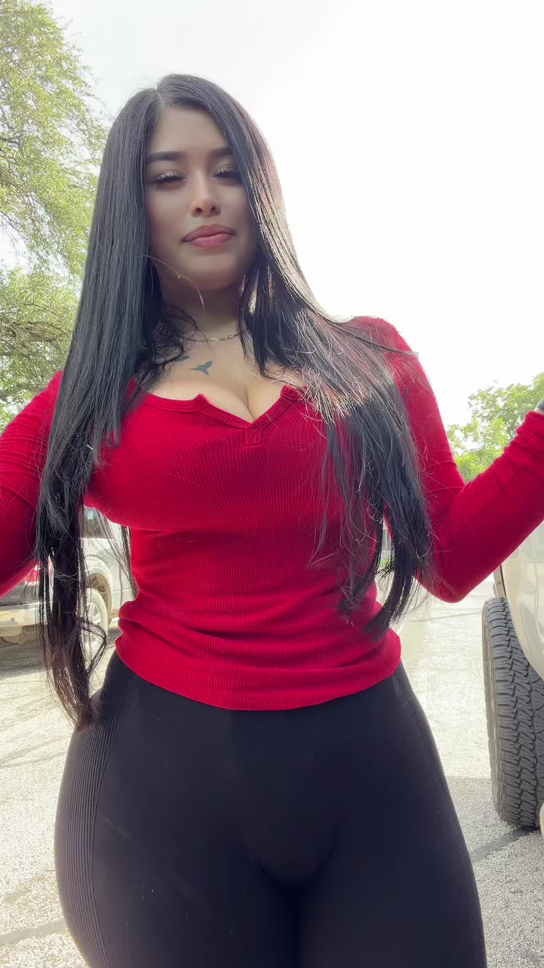@Honeybarb