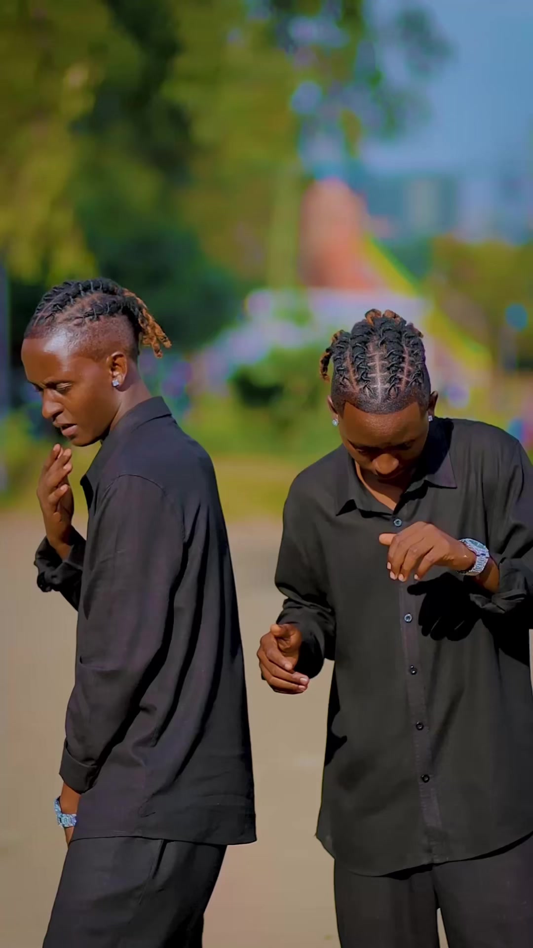 @Twinstars Africana🇰🇪