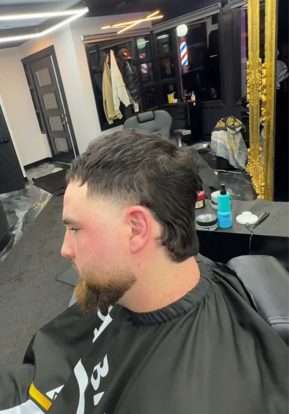 @Salon barbier BILL-K