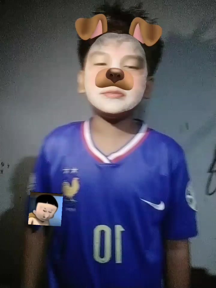 @🪼