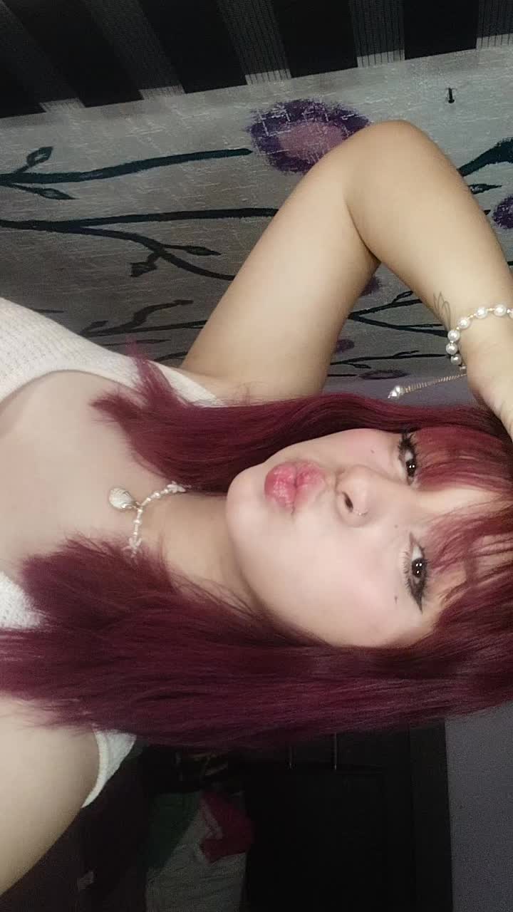 @Vickiss✮⋆˙