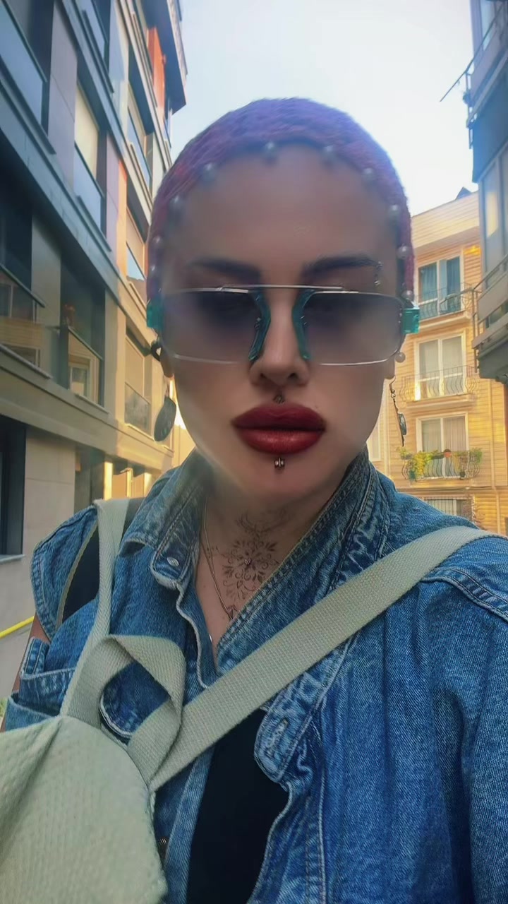 @sariiiiReiss