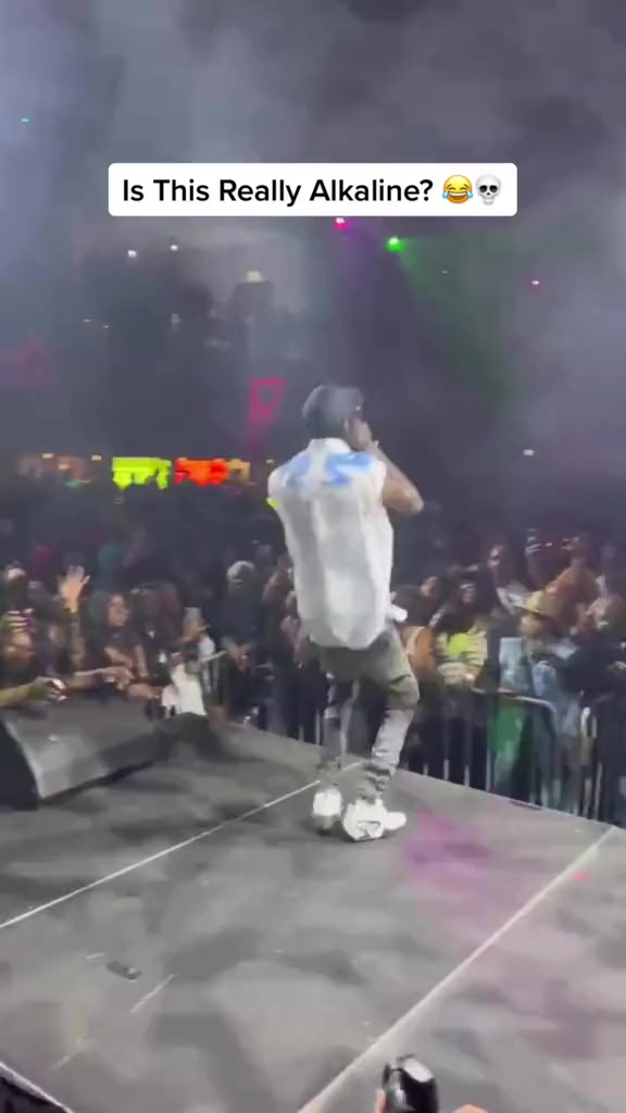 @🎭ALKALINE🛸