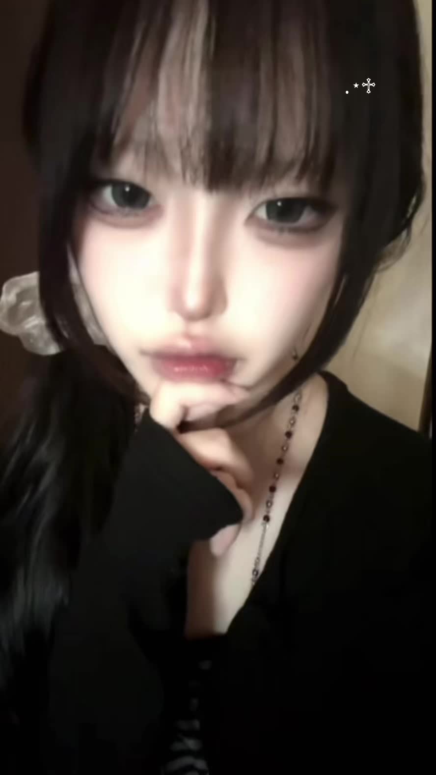 @ひな