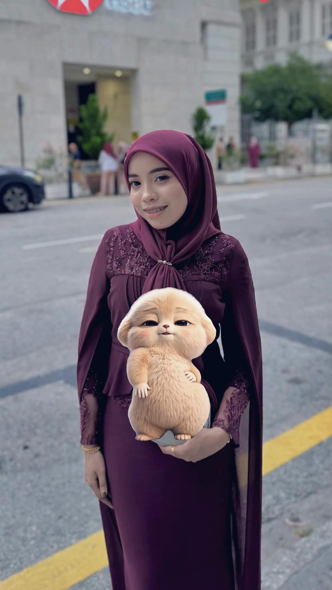@Ziqaamaneh_