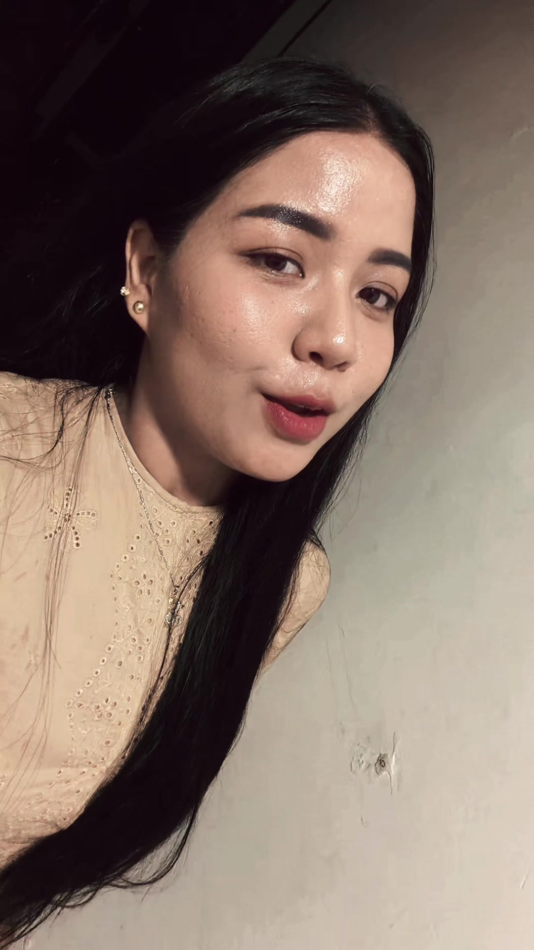 @khin zu paing