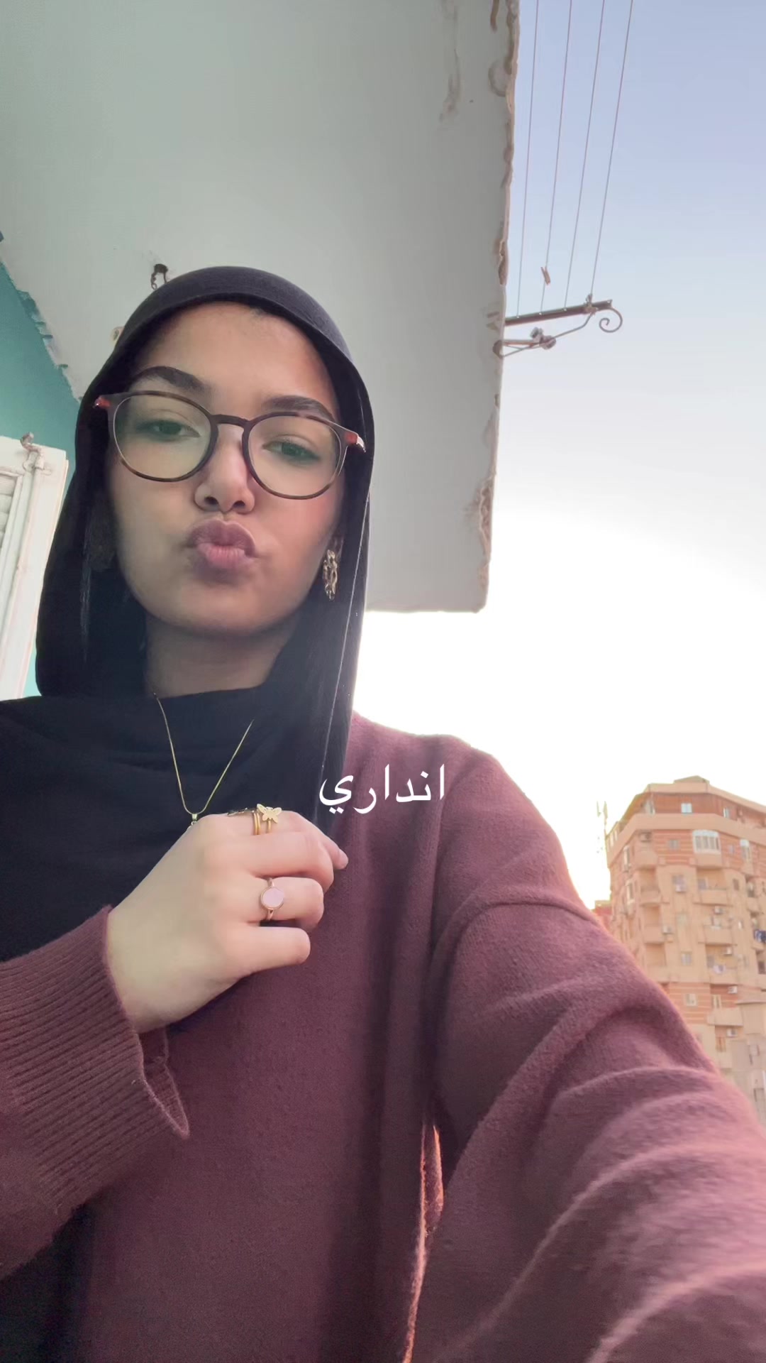 @على ما اظن اسمي نانسي