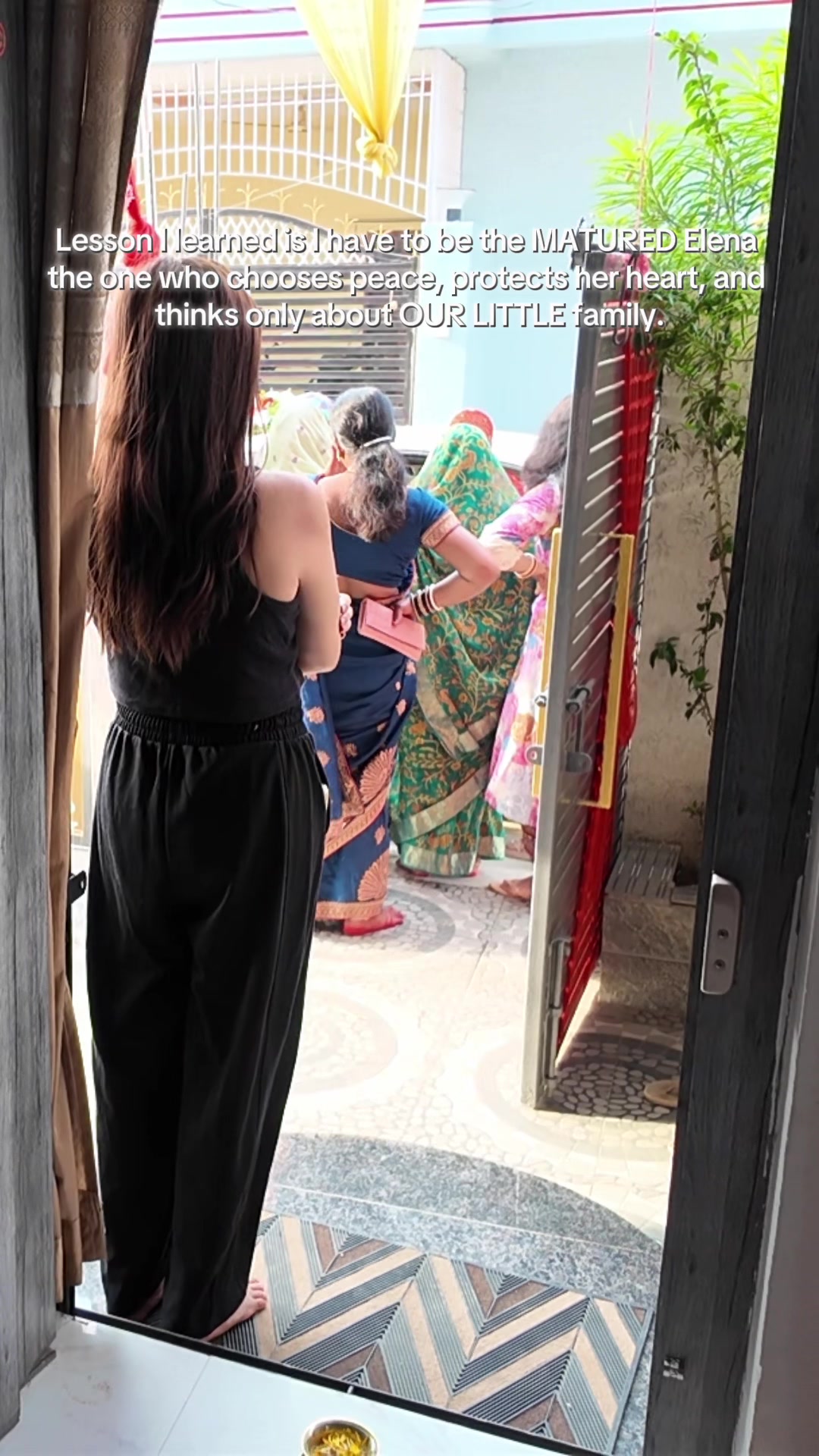 @Elena sa India