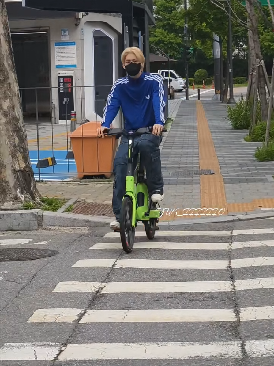 @KFDong🛹