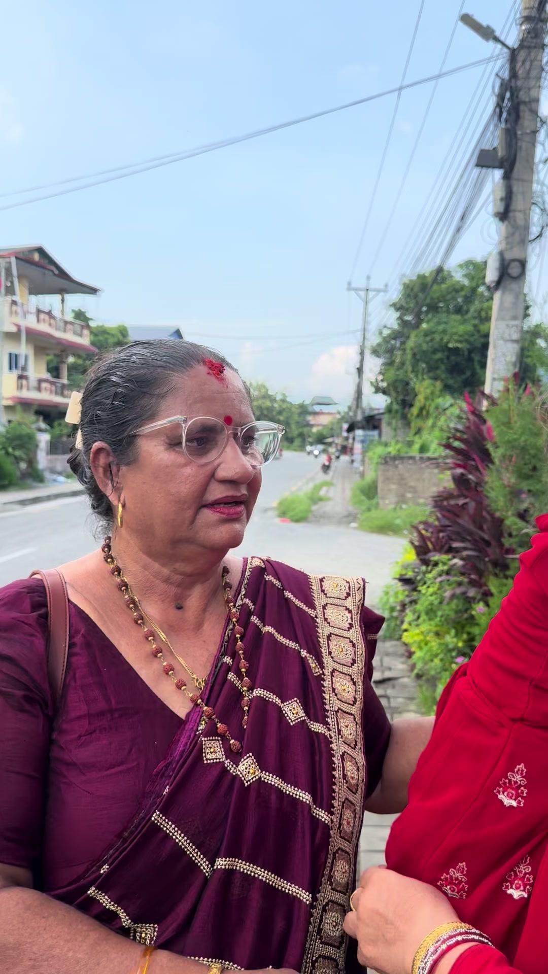 @राधा आचार्य