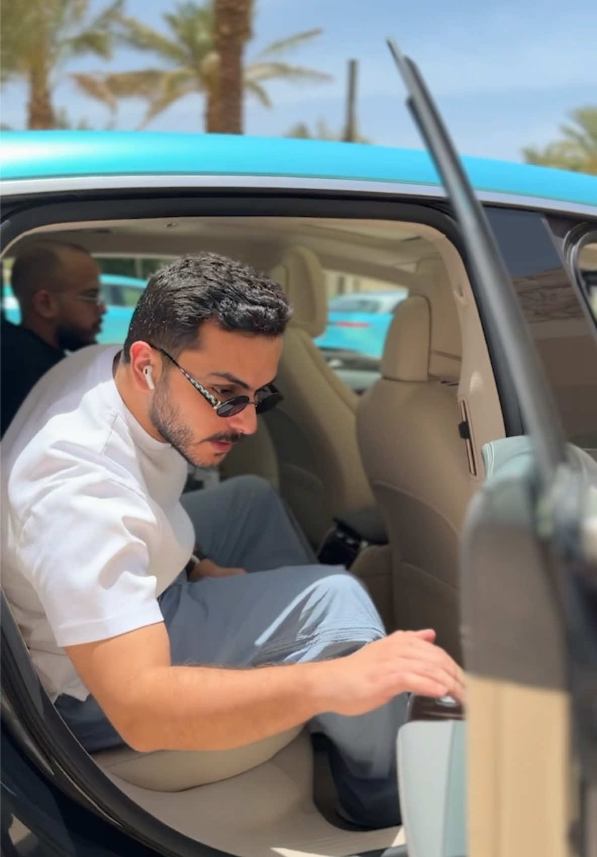 @سلطان بن نايف